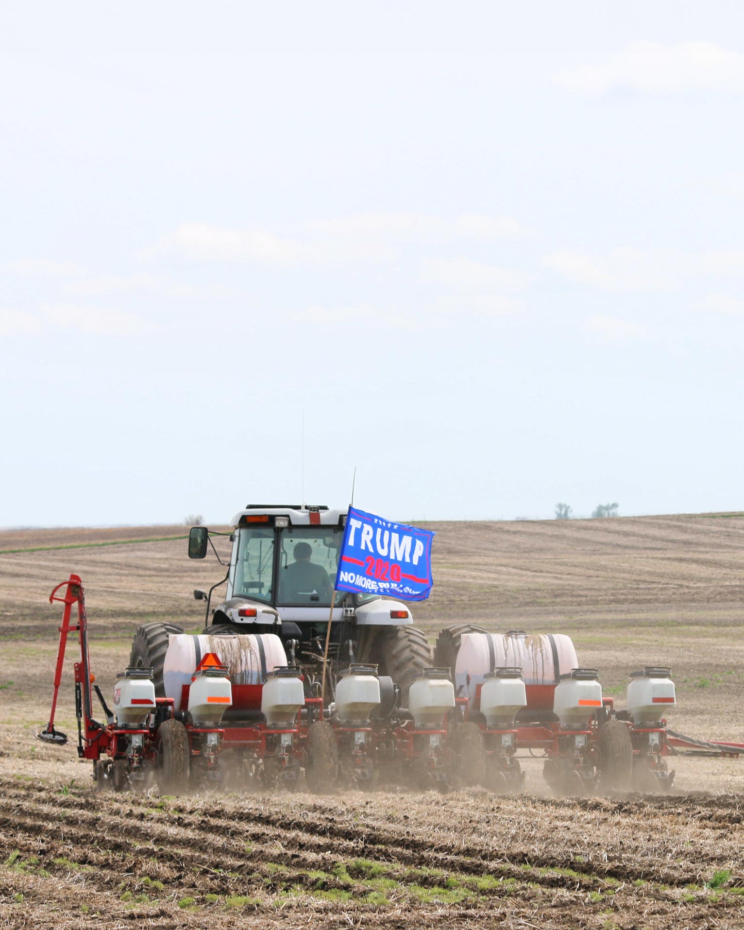 Too stupid for democracy? Trump supporter in South Dakota. Photo by Laura Seaman on unsplash.