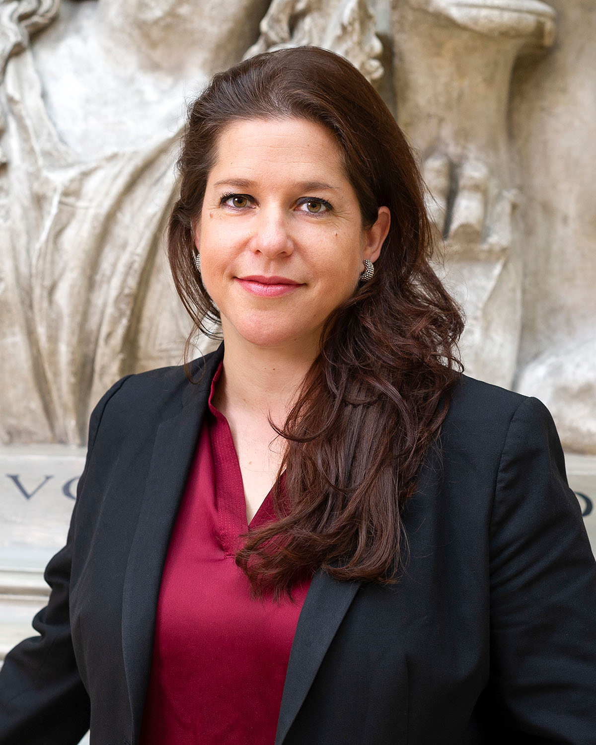 Dina Pomeranz is the UBS Foundation Associate Professor of Applied Economics at the UZH Department of Economics
