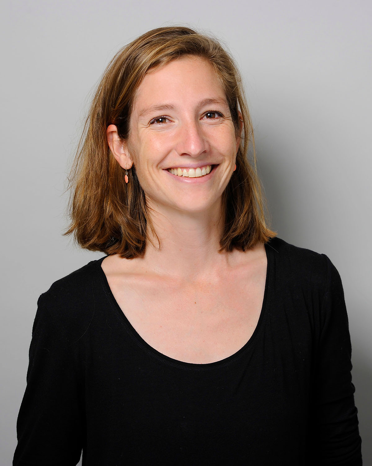 Deborah Kistler is the Managing Director of the Zurich Center for Economic Development at the University of Zurich