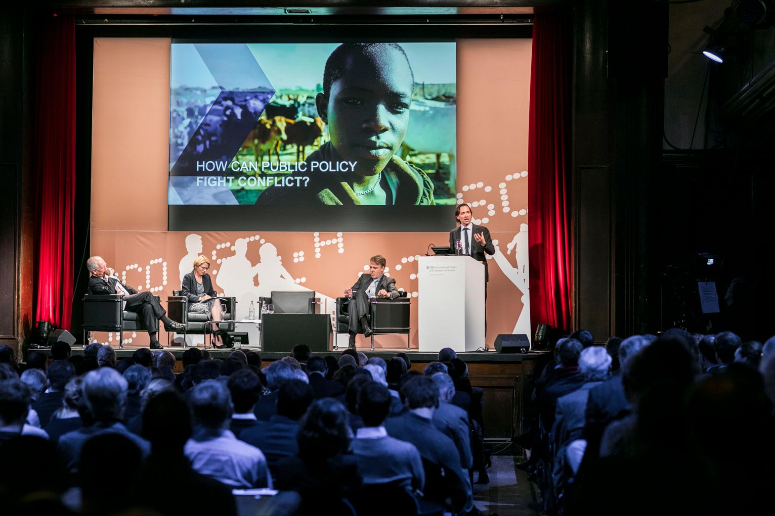 Panel discussion with Wolfgang Ischinger, Livia Leu, Hans-Joachim Voth, and Edward Miguel (from left)