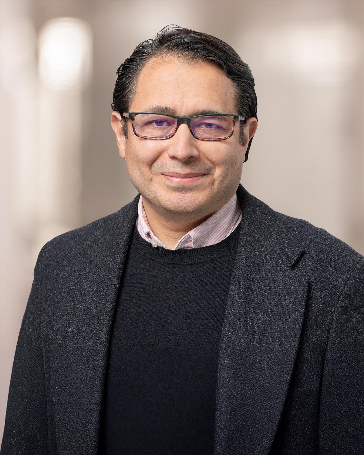 Roberto Weber is the UBS Foundation Professor for the Economics of Corporate Culture, Business Ethics and Social Responsibility in the Department of Economics at the University of Zurich.