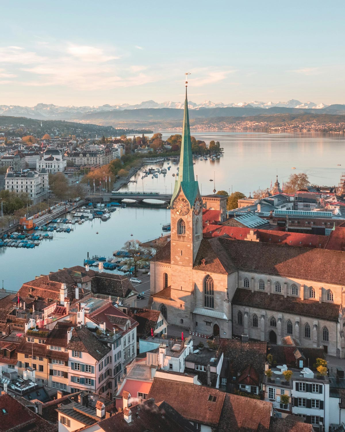 Zürich, Switzerland. Image: Henrique Ferreira via unsplash