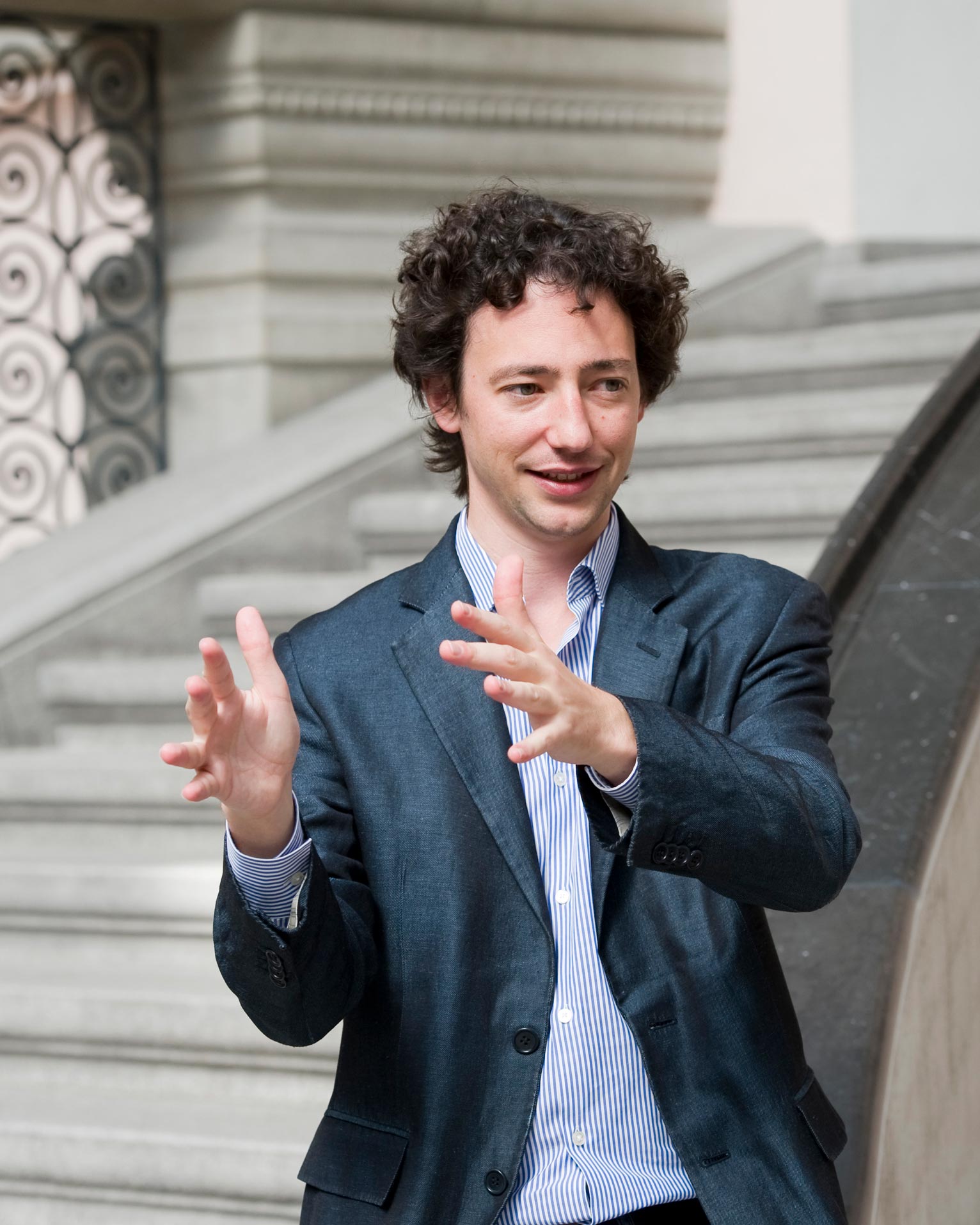 David Hémous is UBS Foundation Associate Professor of Economics of Innovation and Entrepreneurship at the UZH Department of Economics.