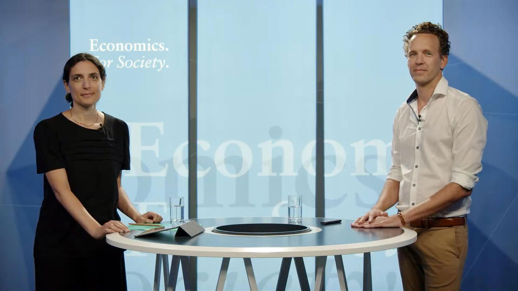 Maya Eden (UZH) hosting the UBS Center Webcast with Michael Peters (Yale University).