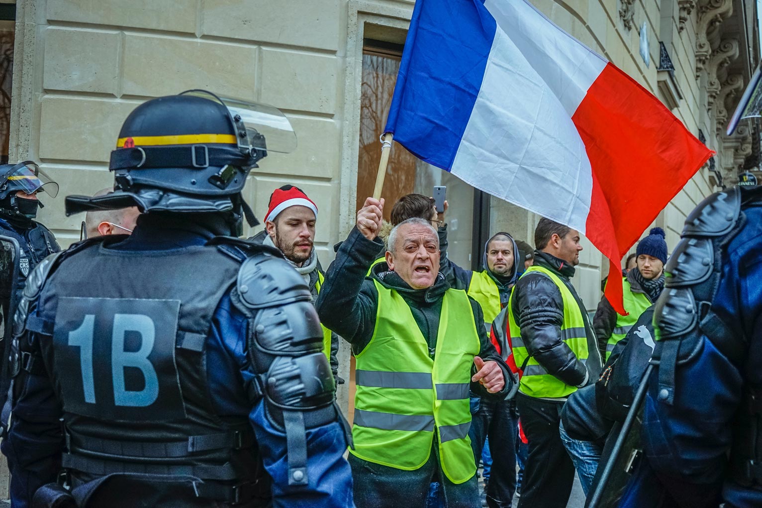 Members of the Yellow Vest Movement demonstrated occasionally every weekend from late 2018 until spring 2019. Their identification mark was yellow vests.